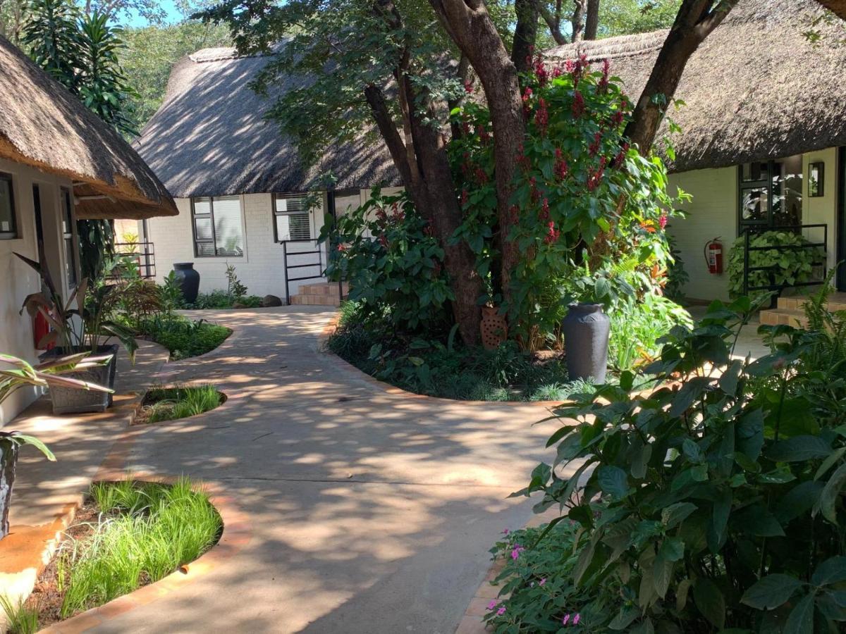 Pamarah Lodge 维多利亚瀑布 外观 照片