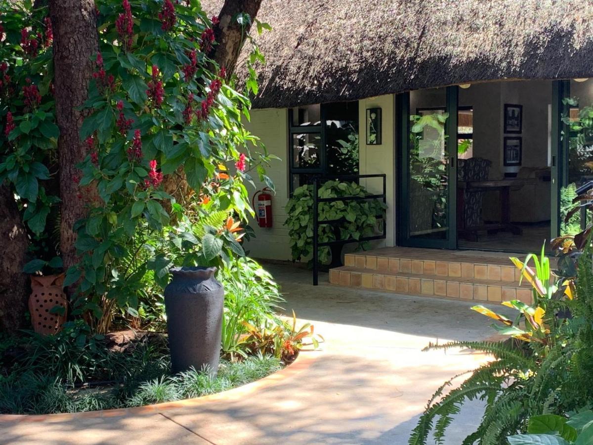Pamarah Lodge 维多利亚瀑布 外观 照片